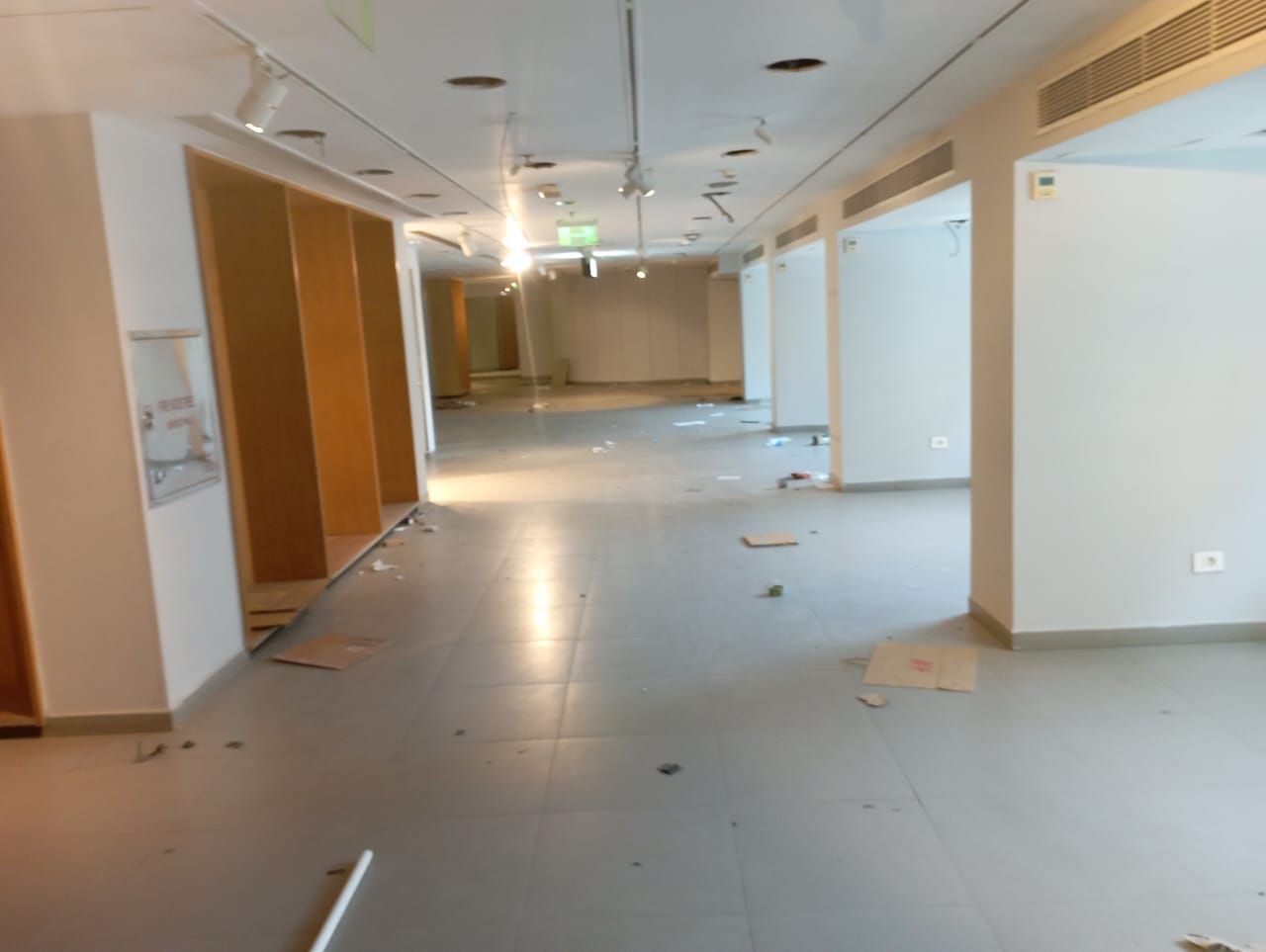 Luxury shop for rent, 1350 sqm, in Mohandiseen, Lebanon Main Street